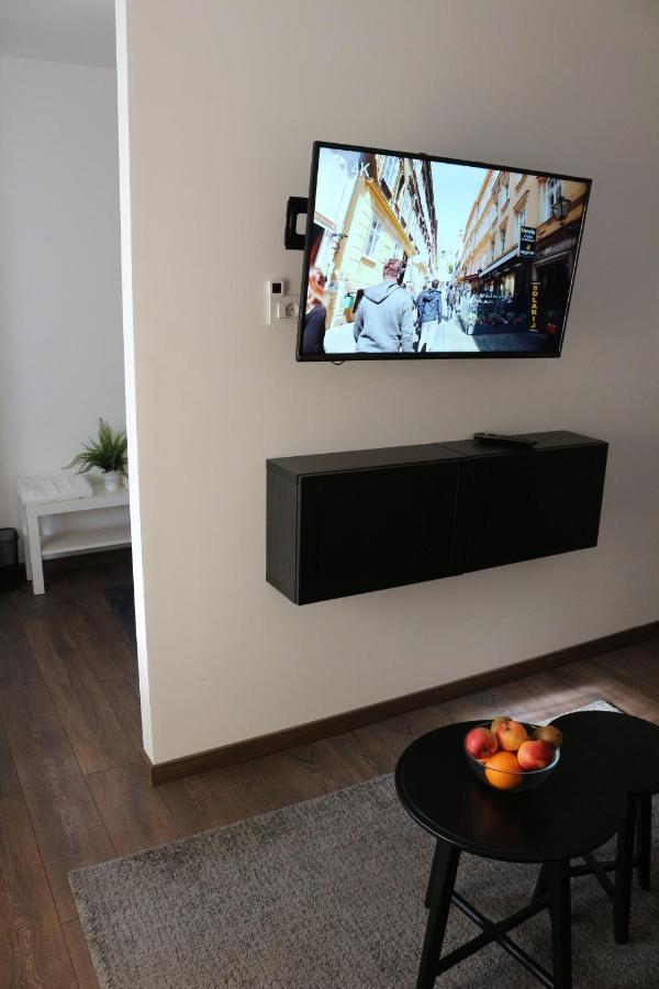 Luca, Digital Nomad Getaway Studio Apartment Загреб Екстериор снимка